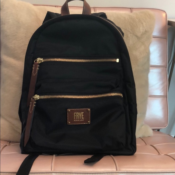 Frye Handbags - NWOT Frye Ivy back pack